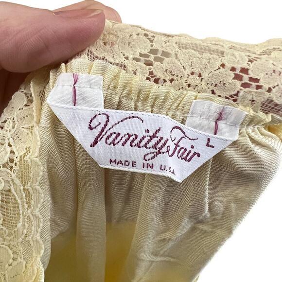 Vanity Fair Buttercup Yellow Long Nightgown Gown Lace Embroidery Nylon Large - Picture 5 of 7